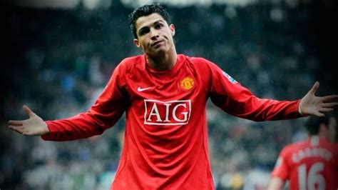 Cristiano Ronaldo vuelve al Manchester United tras 12 años: los precios en aquel entonces