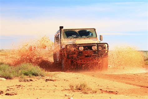 4 Helpful Off-Roading Tips for Beginners