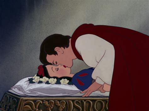 Snow White and her Prince : The Kiss - Snow White and the Seven Dwarfs ...