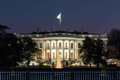 White House Night Stock Photos, Pictures & Royalty-Free Images - iStock