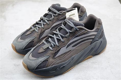 ADIDAS YEEZY 700 V3 Azael「Geode」 – RABBITKICKS