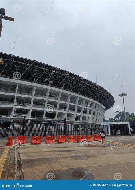 Gelora Bung Karno Stadium editorial photography. Image of karno - 267839547