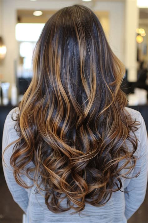 50 Stunning Brown Hair with Highlights Ideas for 2021