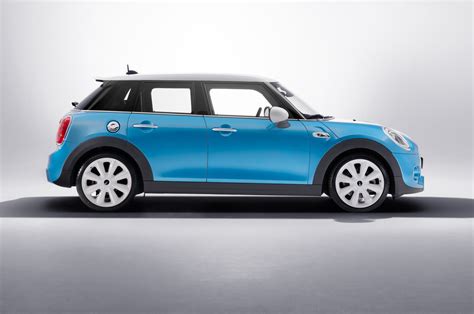 2015 Mini Cooper Hardtop 4-Door Review