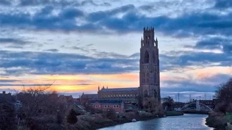 Boston Stump church funeral Facebook appeal for Manfred Jaeke - BBC News