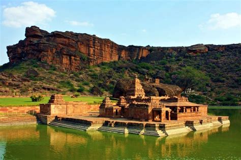 20 Best Historical Places of Karnataka to Explore the Rich Heritage of ...