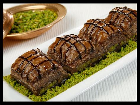 Masterpiece Recipes-Turkish Cuisine: Chocolate Baklava