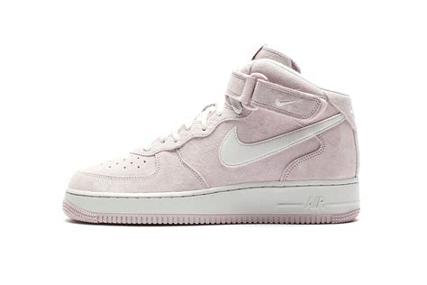 NIKE AIR FORCE 1 MID – Premier