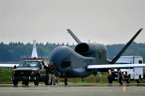 Air Force RQ-4B Global Hawk - America's Biggest UAV