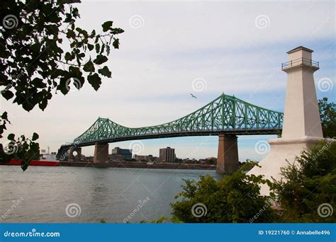 Jacques Cartier bridge stock photo. Image of span, quebec - 19221760