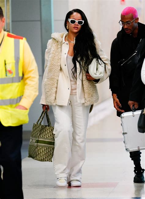 The Best Cozy Looks Inspired by Our Favorite Rihanna Outfits | Glamour