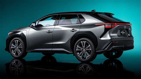 Toyota bZ4X Concept Debuts As Vision Of Future Electric Crossover