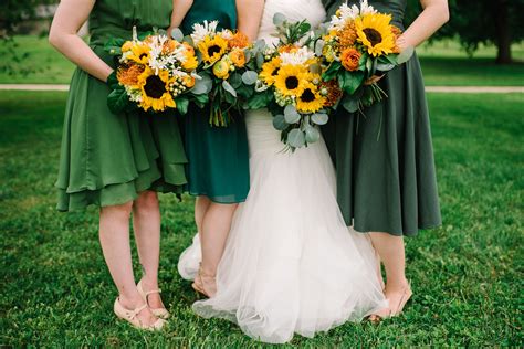 Bridesmaids in Green with Sunflower Bouquets