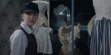 Millie Bobby Brown's Victorian Teen Detective Costumes in 'Enola Holmes' Speak to the 20th ...