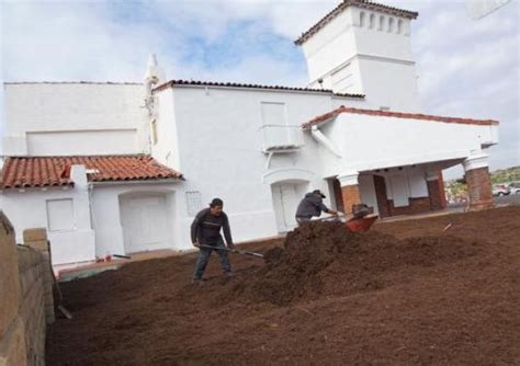 Landmark San Clemente movie theater gets a little sprucing up after complaints – Orange County ...