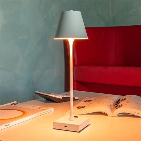 Lampe de table LED lumière dimmable de 3000K à 6500K lumen tactile USB rechargeable batterie ...