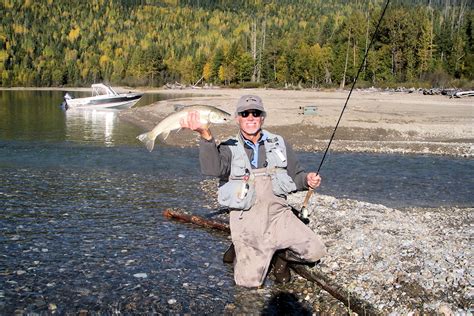 Fishing Quesnel Lake - Elysia Resort Fishing Lodge, Quesnel Lake, BC