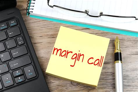 Margin Call - Free of Charge Creative Commons Post it Note image