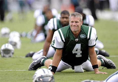 Brett Favre disaster should remind Jets to tread carefully with Aaron ...