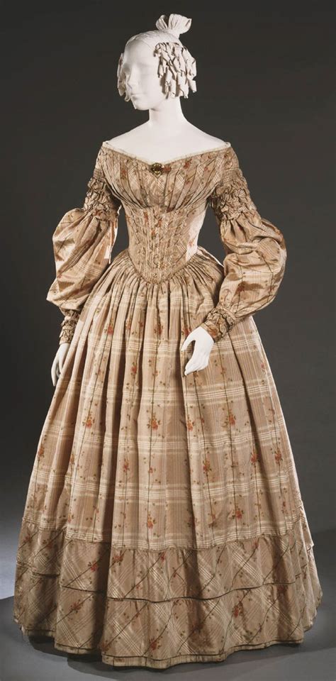 Woman's Day Dress 1838 | Ladies day dresses, Victorian fashion ...