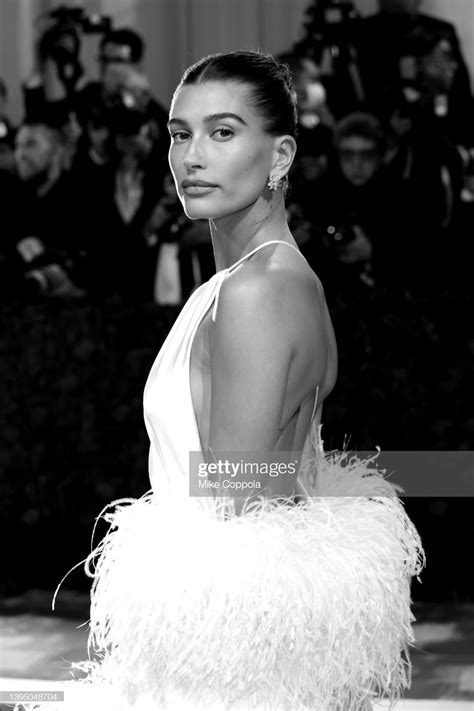 Hailey Bieber attends The 2022 Met Gala Celebrating "In America: An... News Photo - Getty Images ...