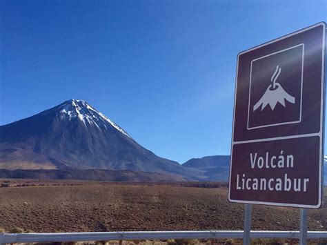 Licancabur 5918m – Inca Land Tours