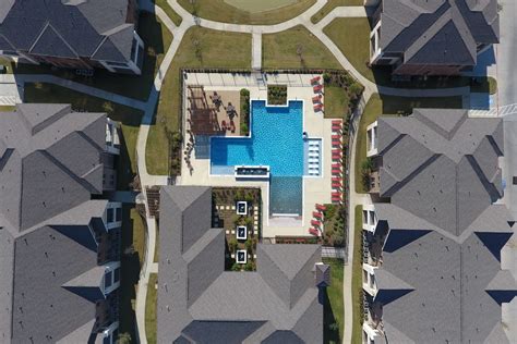 Enclave at Mira Lagos Apartments - Grand Prairie, TX 75054