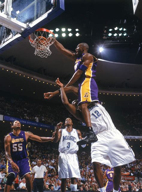 Kobe Bryant Dunk Los Angeles Lakers LL Vintage 8X10 Color Basketball Photo - Photos