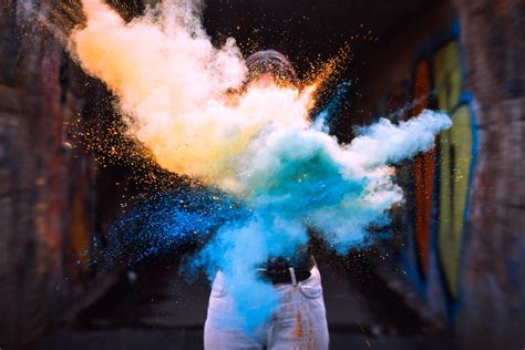 Colored Paint Powder Photography: Tips & Ideas for Best Results