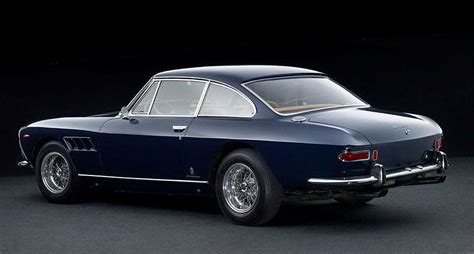 Editor's Choice: Ferrari 330 GT 2+2 Series II | Classic Driver Magazine