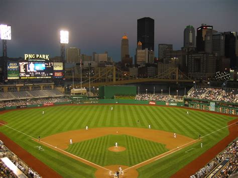 PNC Park night and Pittsburgh skyline | PNC Park Pittsburgh | mbell1975 | Flickr