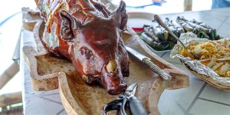 Traditional Lechon Recipe (Suckling Pig) | Travel Food Atlas