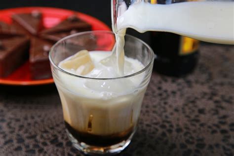 Sombrero Cocktail Recipe With Kahlua