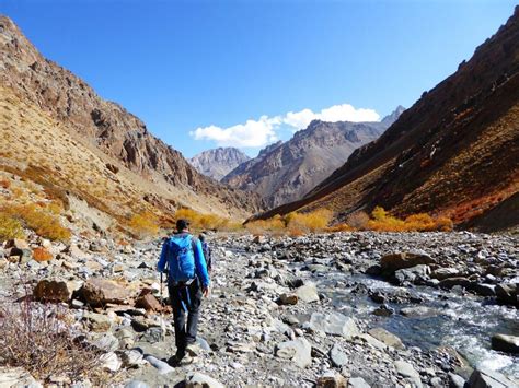 Trekking in Ladakh: 8 Dinge, die du bei der Planung beachten solltest – Tours to Ladakh, India ...