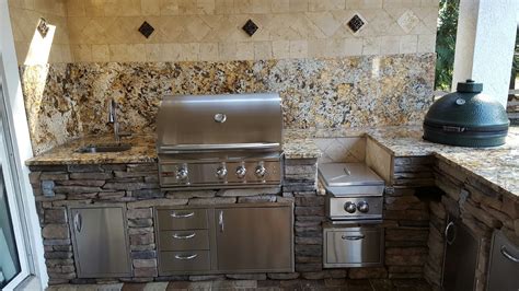 Creative Outdoor Kitchens BackSplash - Creative Outdoor Kitchens