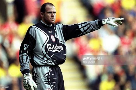 Brad Friedel of Liverpool directing his team mates during the... News ...