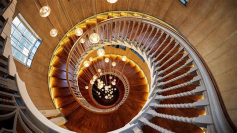 Cecil Brewer Staircase, the Heal's Building, London, England - Bing Gallery