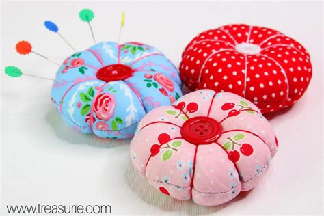 DIY Pin Cushion - Cute Pincushion Tutorial | TREASURIE