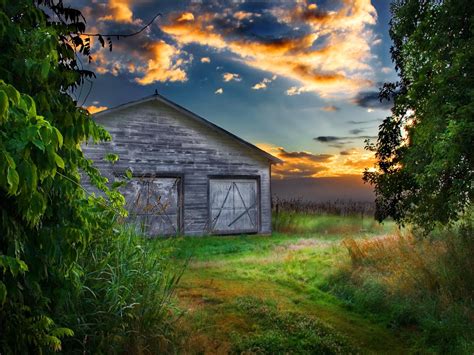 An Old Barn At Sunset HD desktop wallpaper : Widescreen : High Definition : Fullscreen