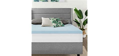 Best Mattresses for Side Sleepers with Hip Pain - Mattress Obsessions