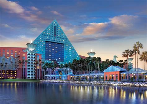 Reviews of Kid-Friendly Hotel | Walt Disney World Dolphin Resort Lake ...