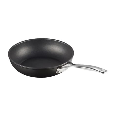 Le Creuset deep frying pan from Le Creuset - NordicNest.com