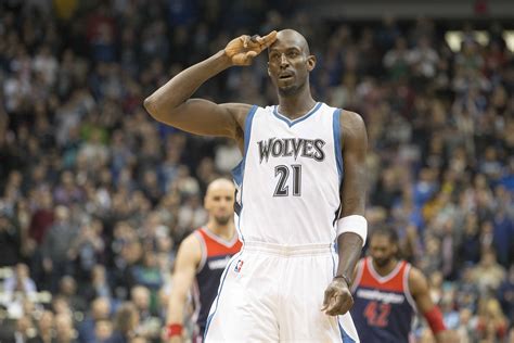 Kevin Garnett revitalizes Timberwolves in debut win – USA TODAY – Sports Financial Advisors ...