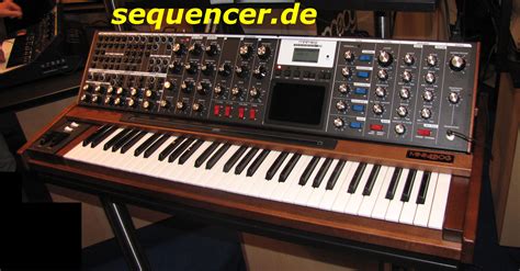 Moog Minimoog Voyager XL Analog Synthesizer