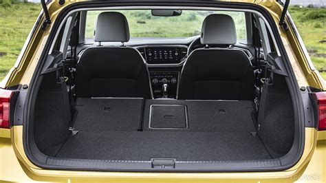 T-Roc Bootspace Rear Seat Folded Image, T-Roc Photos in India - CarWale