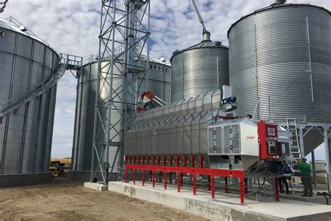 Brock Low-Profile Screen Dryer - Valley Agro Services Ltd.