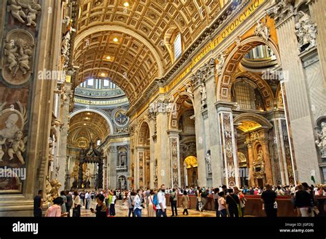 Inside the huge Basilica of St Peter (Basilica di San Pietro) Vatican city state Stock Photo - Alamy