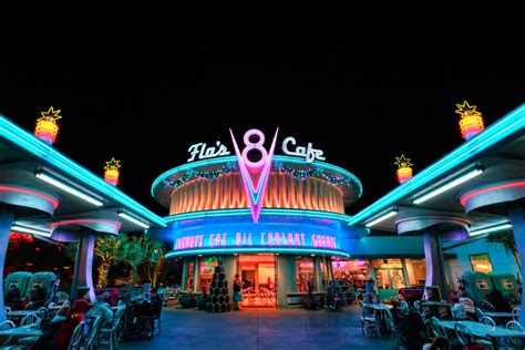 Flo's V8 Cafe, Disney California Adventure | During the day,… | Flickr