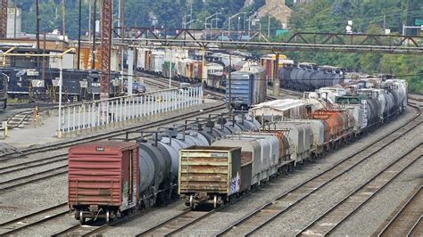 Potential railroad strike delayed until early December - TheTrucker.com