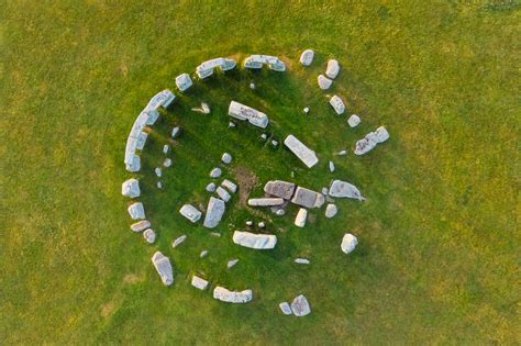 Stonehenge: Travelers who love ancient legends should visit this ...